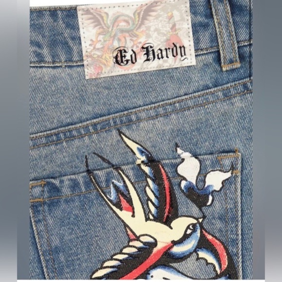 Ed Hardy blue jeans light tint SWALLOW DENIM SHORTS size 28 new - Picture 3 of 7